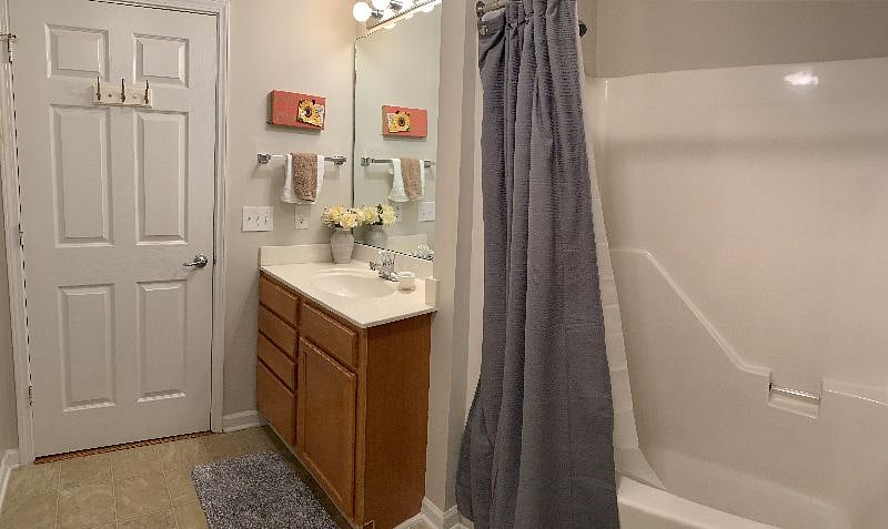 Furnished Finder property 519803_1 photo 15