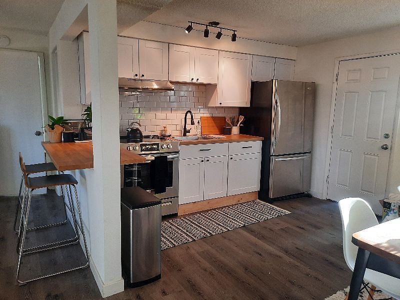 Furnished Finder property 519916_1 photo 3
