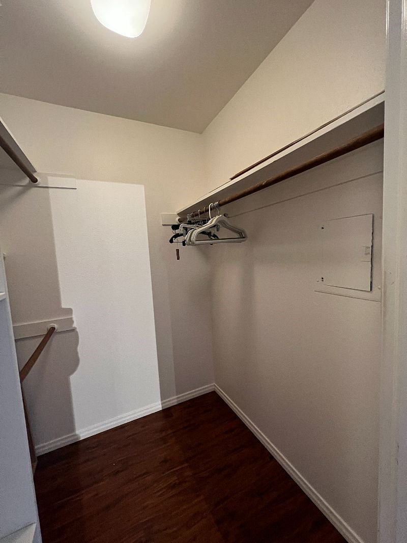 Furnished Finder property 519931_1 photo 8