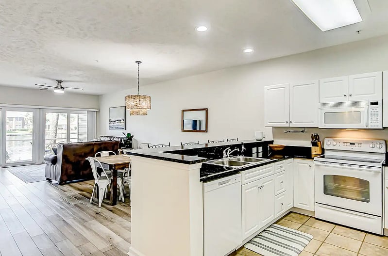 Furnished Finder property 519982_1 photo 9