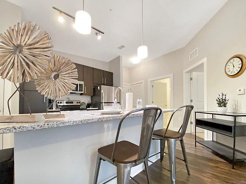 Furnished Finder property 520012_1 photo 7