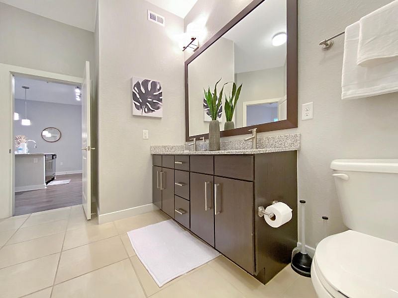 Furnished Finder property 520012_1 photo 18