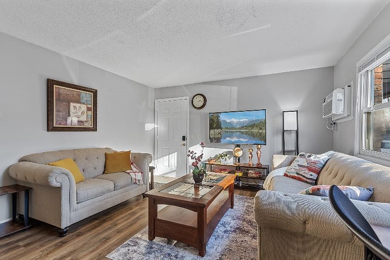 Furnished Finder property 520119_1 photo 16