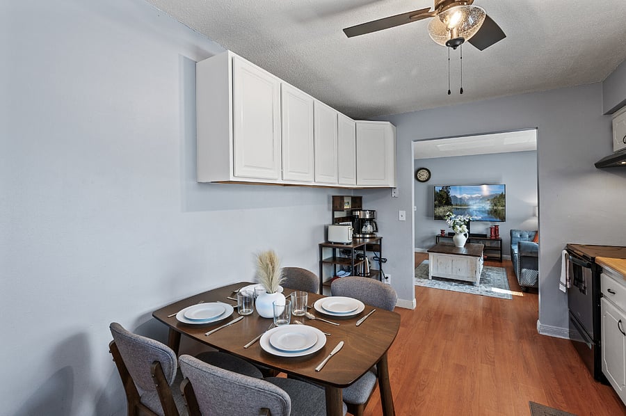 Furnished Finder property 520119_3 photo 8