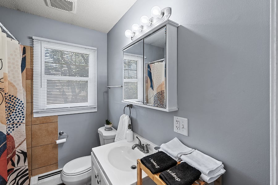 Furnished Finder property 520119_3 photo 16