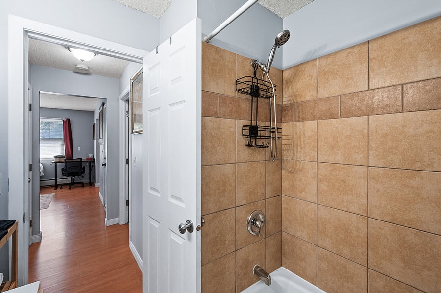 Furnished Finder property 520119_3 photo 15