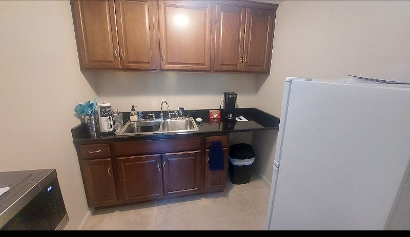 Furnished Finder property 520147_1 photo 7