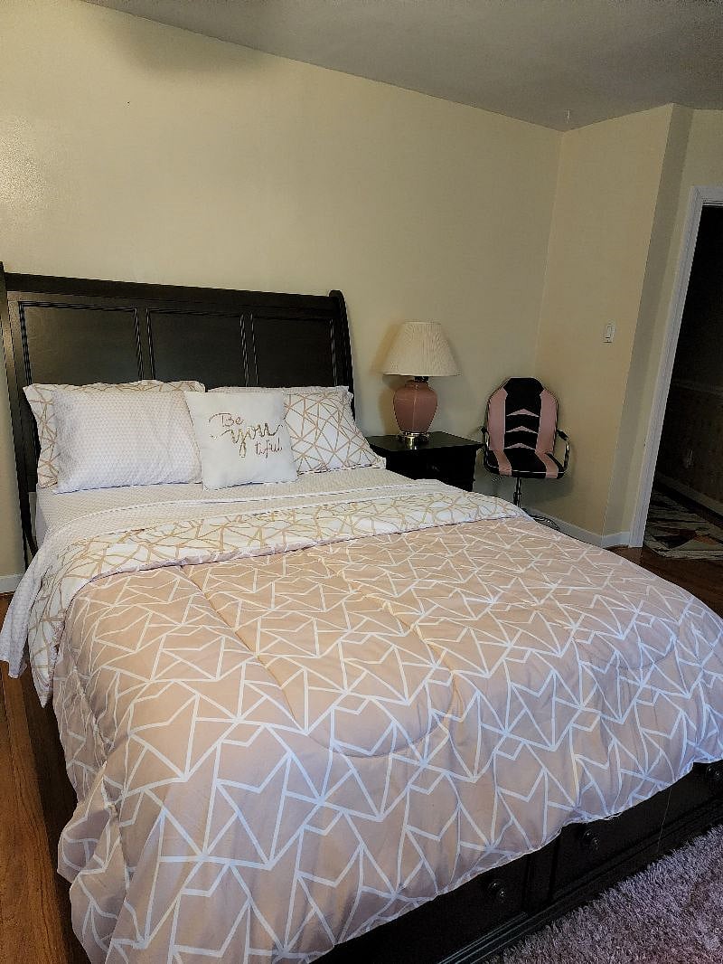 Furnished Finder property 520166_1 photo 105