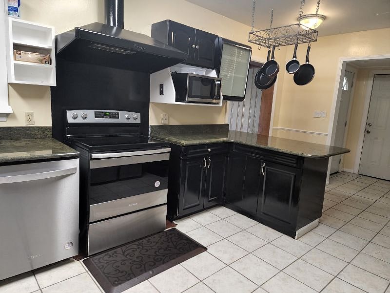 Furnished Finder property 520166_1 photo 23