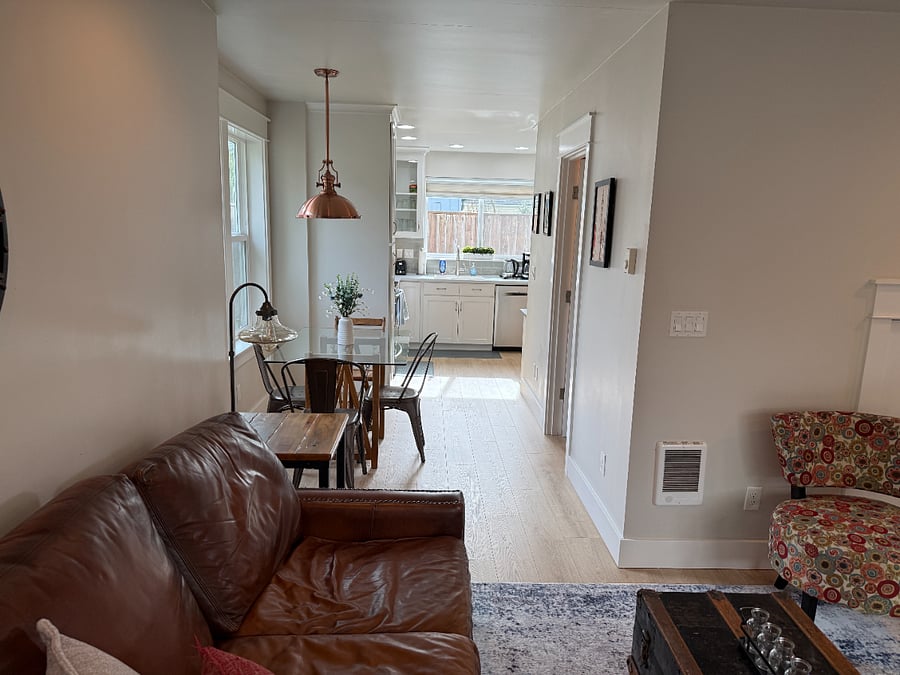 Furnished Finder property 520276_1 photo 17