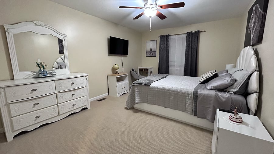 Furnished Finder property 520305_1 photo 3