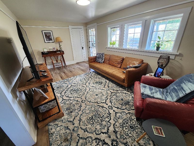 Furnished Finder property 520311_1 photo 7