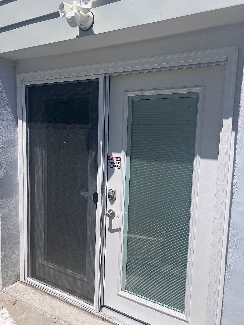 Entrance with security camera and keyless entry