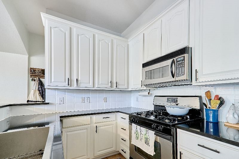 Furnished Finder property 520334_1 photo 7
