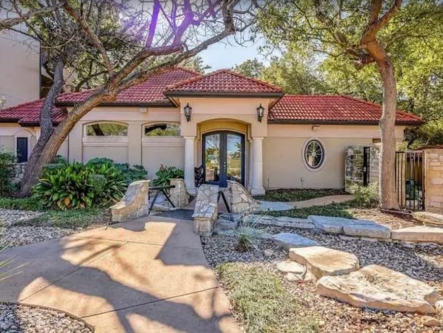 Furnished Finder property 520334_1 photo 27