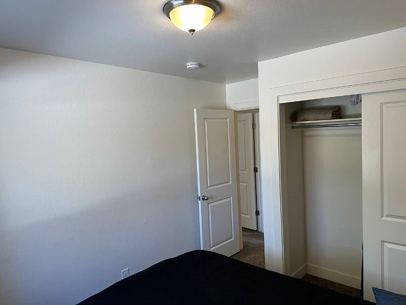 Furnished Finder property 520367_1 photo 8