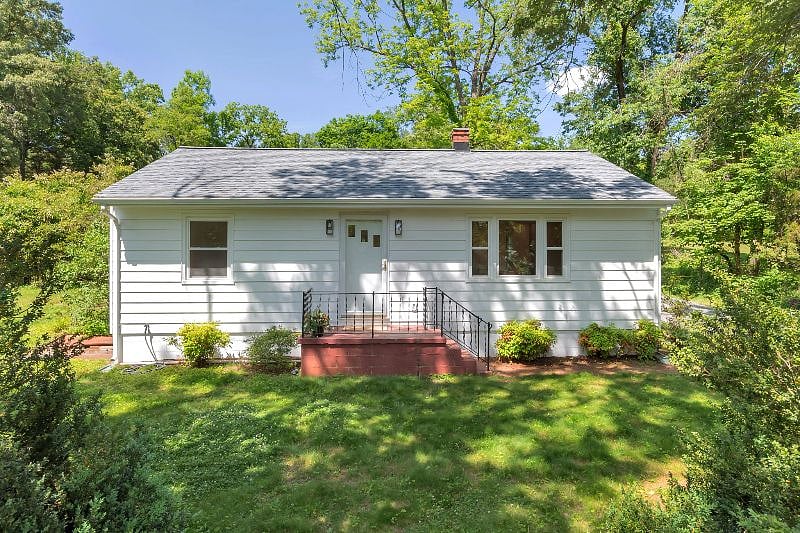 Furnished Finder property 520389_1 photo 18