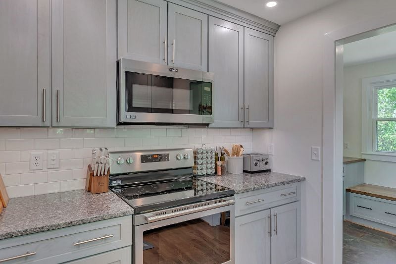 Furnished Finder property 520389_1 photo 16