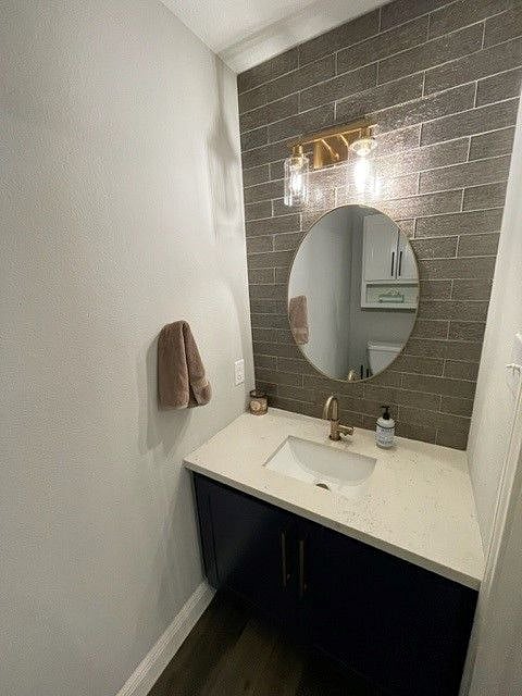 Half bath (downstairs)