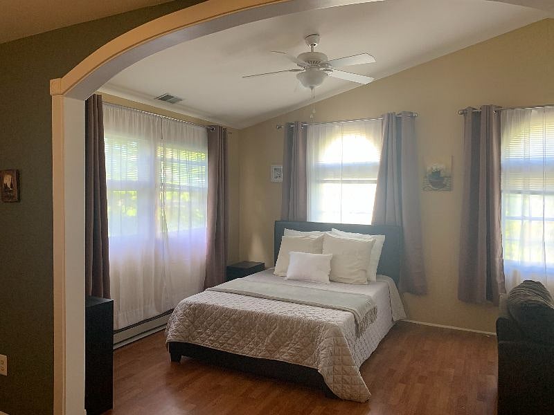 Furnished Finder property 520396_1 photo 3