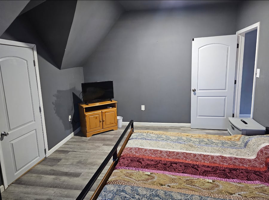 Furnished Finder property 520483_1 photo 22