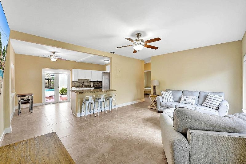 Furnished Finder property 520491_1 photo 9