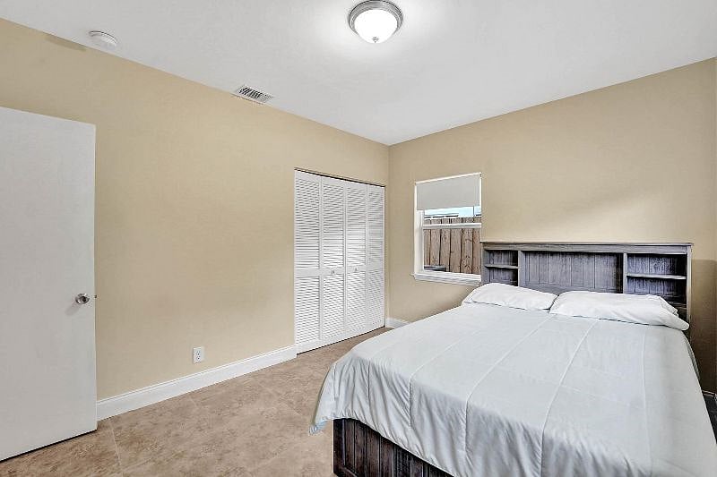 Furnished Finder property 520491_1 photo 15