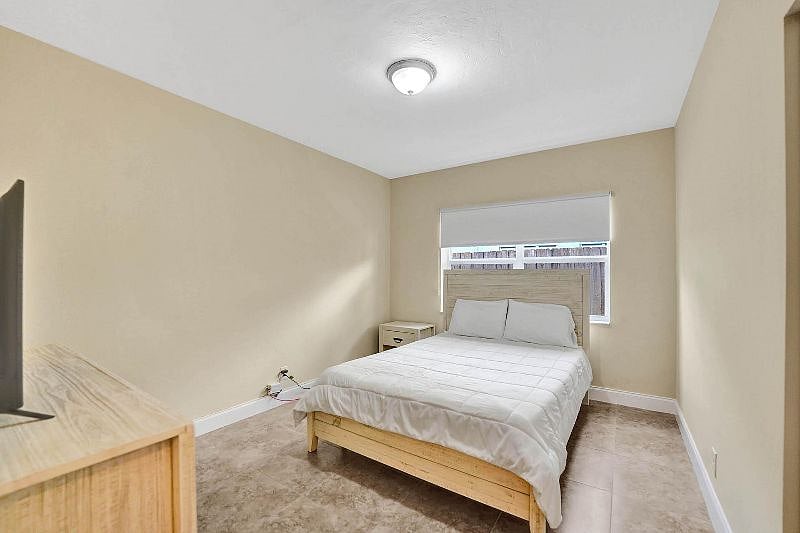 Furnished Finder property 520491_1 photo 16