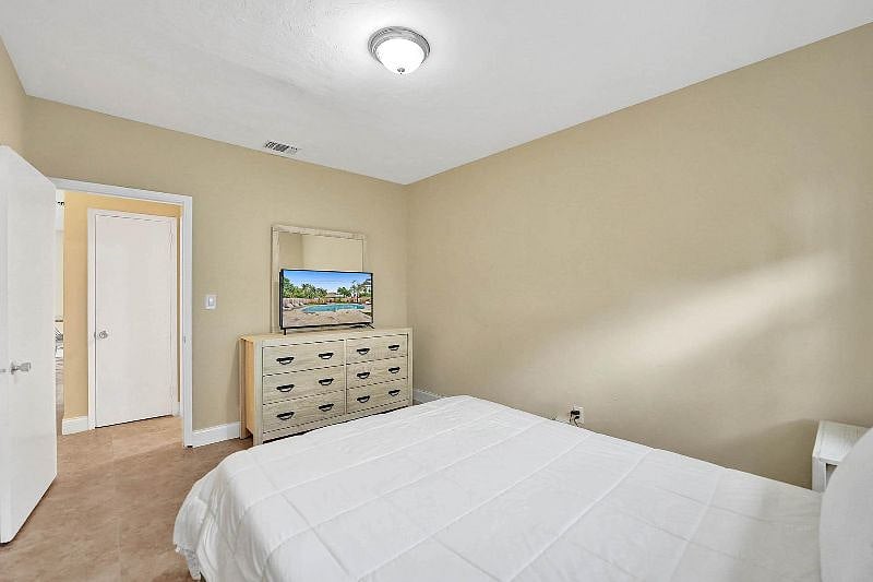 Furnished Finder property 520491_1 photo 22