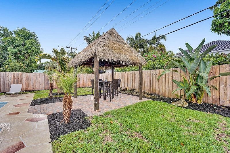 Furnished Finder property 520491_1 photo 35