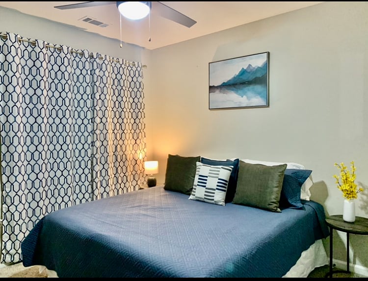 Furnished Finder property 520514_1 photo 1