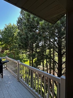 Deck access from primary bedroom