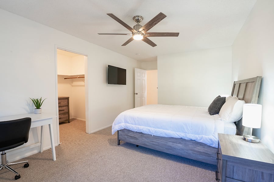 Furnished Finder property 520536_1 photo 12