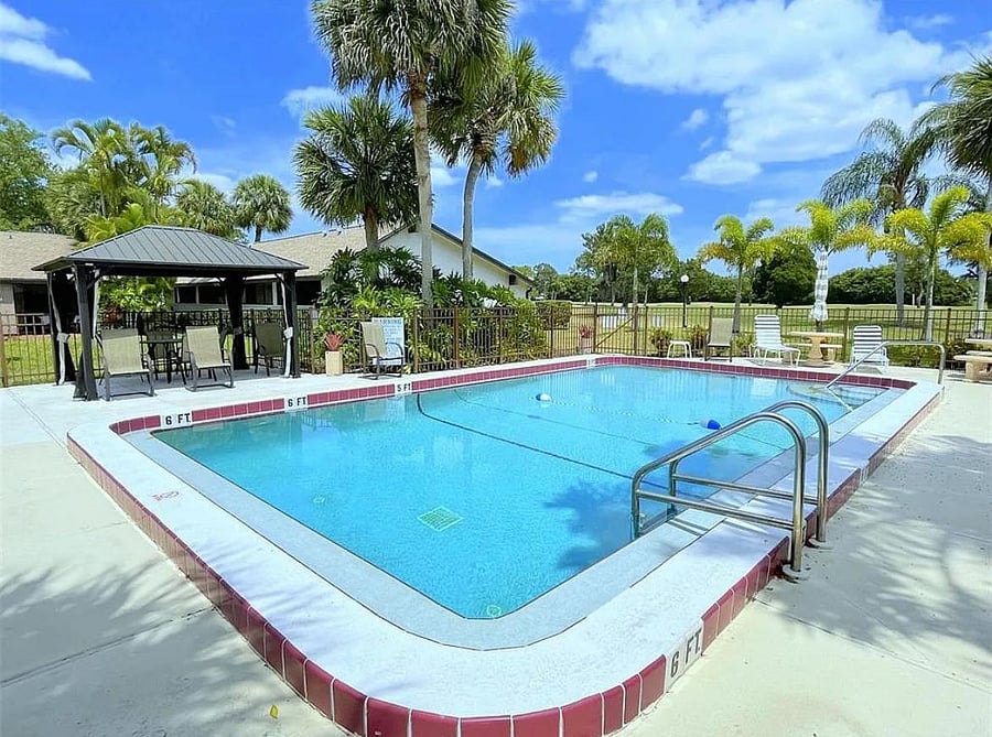 Furnished Finder property 520559_1 photo 9