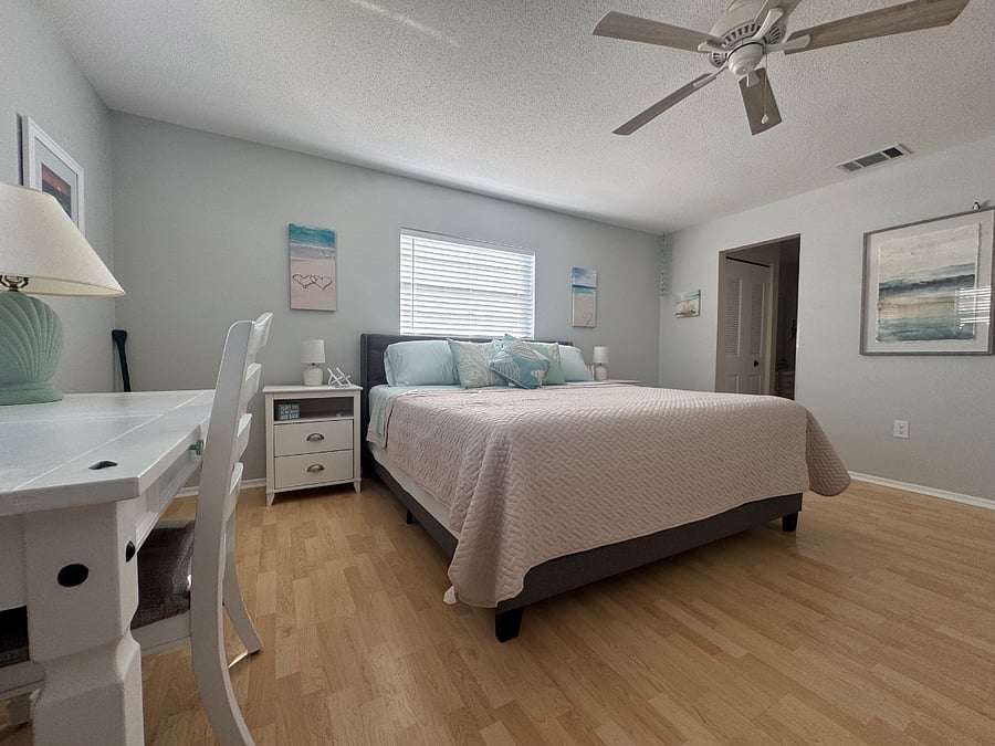 Furnished Finder property 520564_1 photo 17