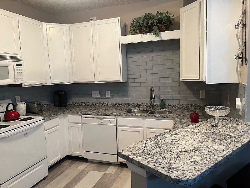 Furnished Finder property 520576_1 photo 13