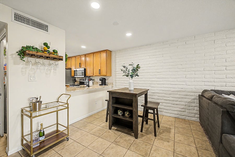 Furnished Finder property 520580_1 photo 4