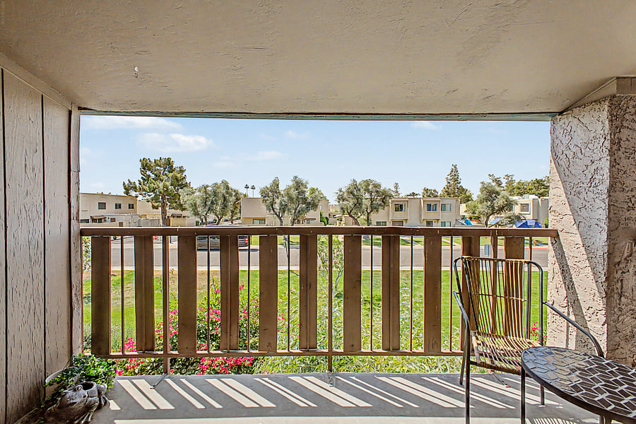 Back private patio with greenbelt view