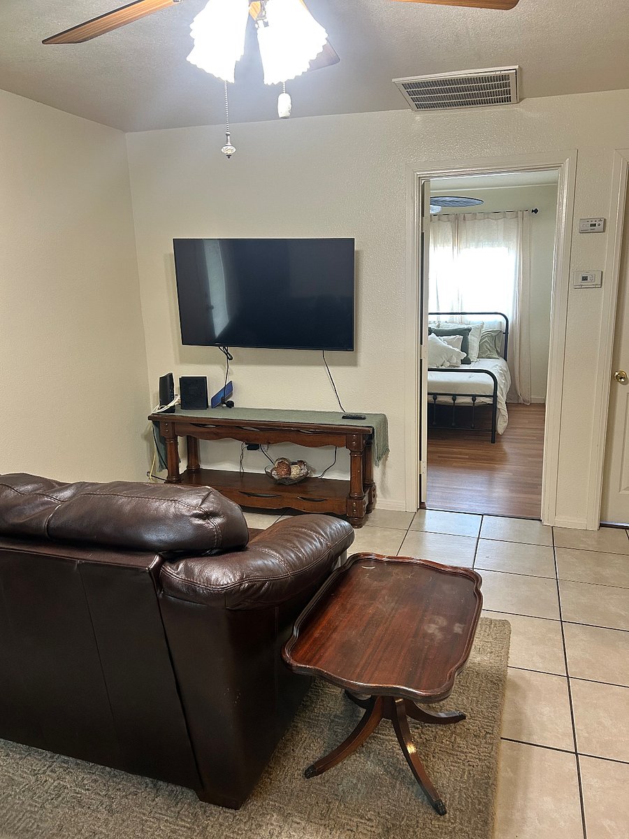 Furnished Finder property 520586_1 photo 9