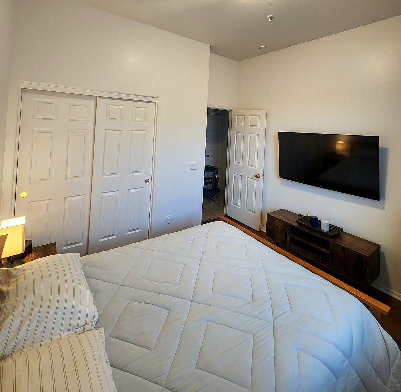 Furnished Finder property 520623_1 photo 5