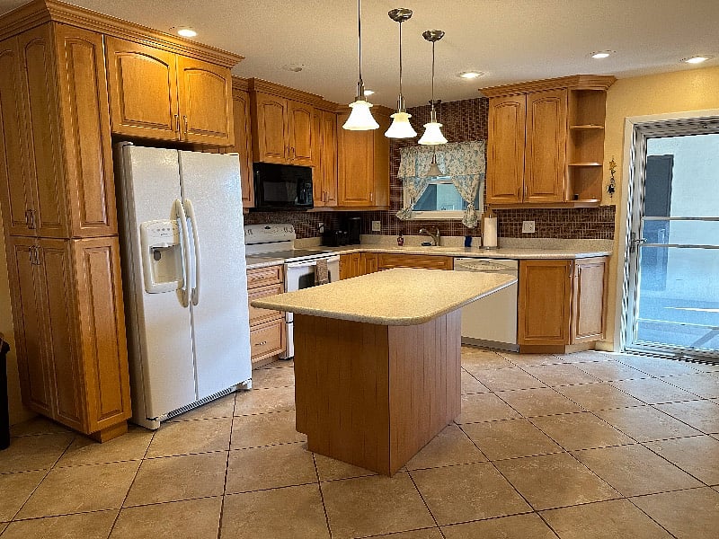 Furnished Finder property 520627_1 photo 4