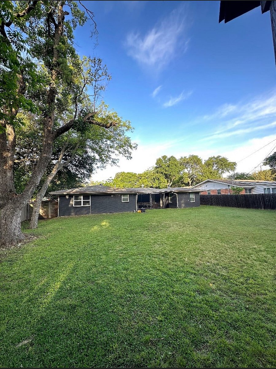 Furnished Finder property 520628_1 photo 3