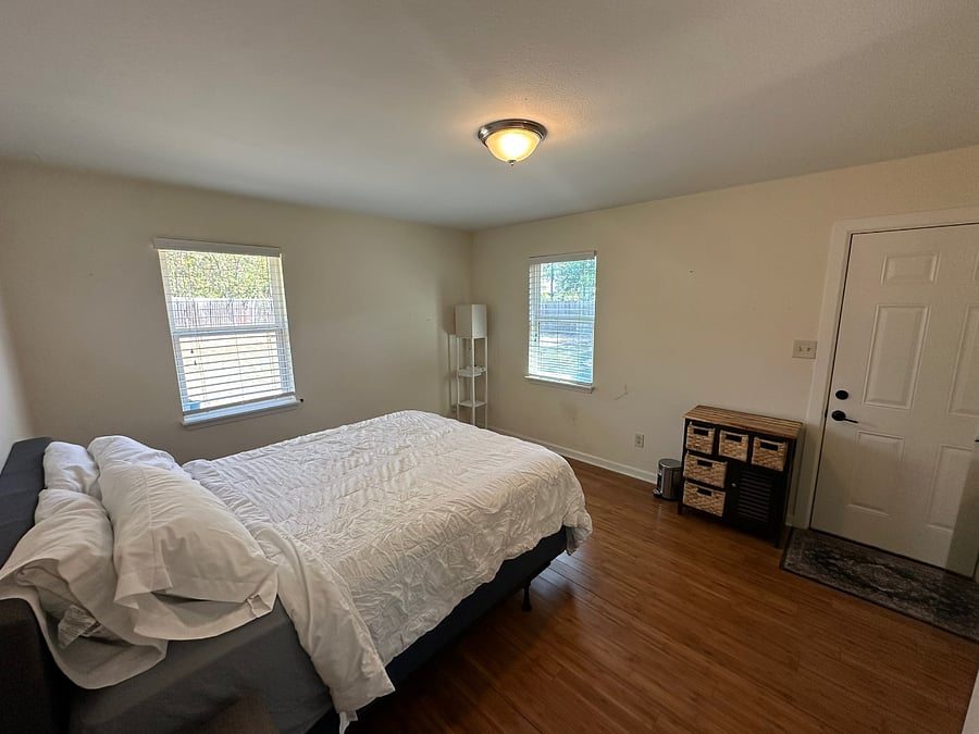 Furnished Finder property 520628_1 photo 11