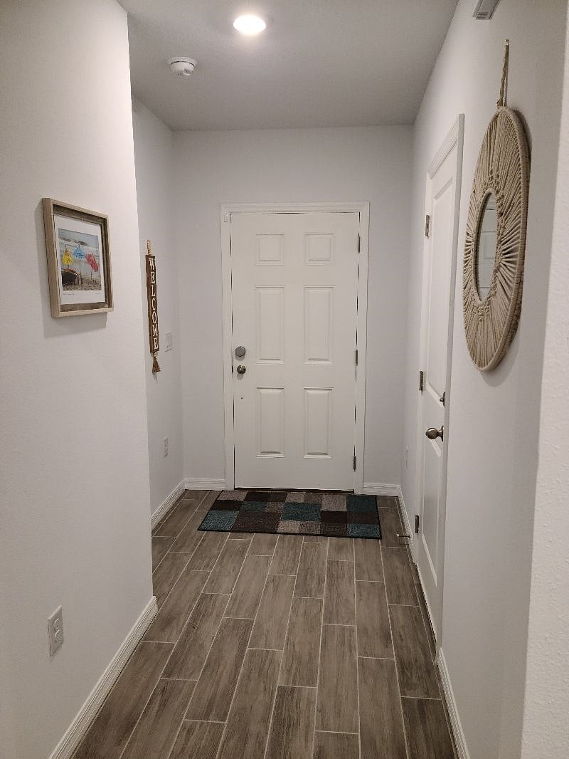 Bright and welcoming entry way.
