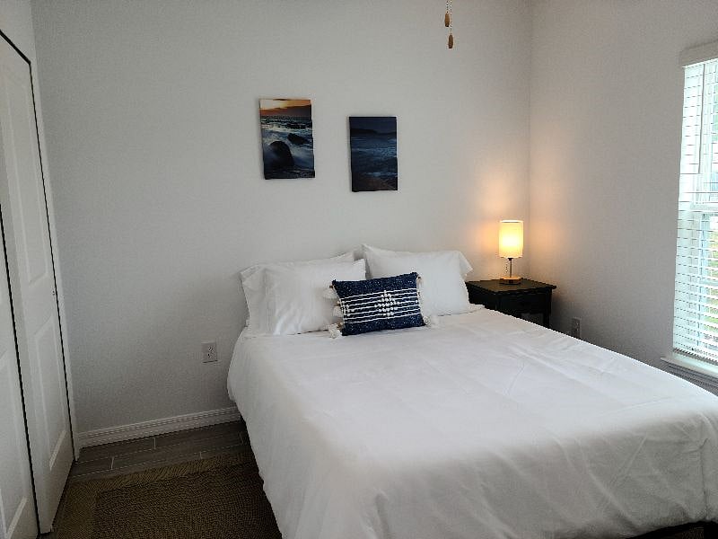 Front bedroom