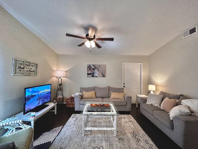 Furnished Finder property 520684_1 photo 6