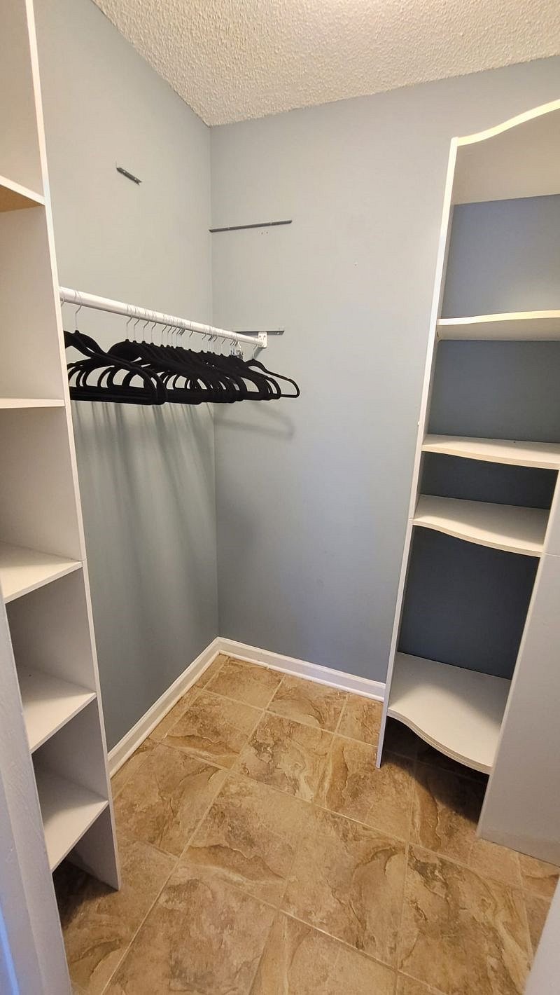 Furnished Finder property 520700_1 photo 26