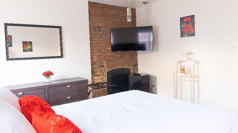 Furnished Finder property 520792_1 photo 2