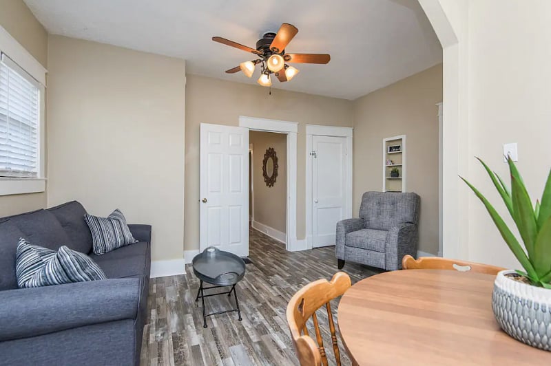 Furnished Finder property 520798_1 photo 9