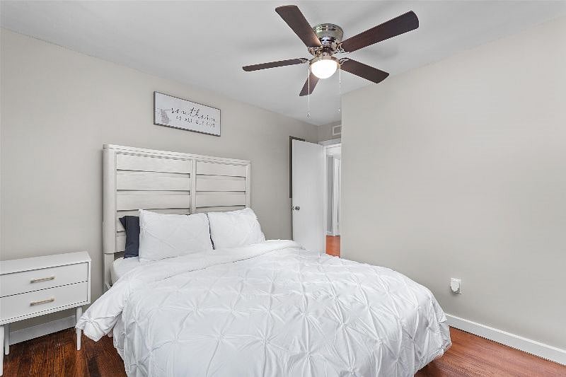 Furnished Finder property 520800_1 photo 23